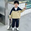 Conjunto de Ropa de Otoño para Niños 2026 Nuevo Estilo Coreano Pequeño Caballero Ropa Infantil Calle Fresca Niños Pequeños Conjunto de Dos Piezas Primavera y Otoño