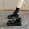 Zapatos sin cordones para persona perezosa Otoño Versátiles de suela gruesa para mujer Estilo británico Tacón grueso Zapatos pequeños de cuero Hebilla metálica Mocasines de un paso Nuevo estilo 2026