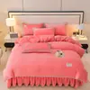 Conjunto de Três ou Quatro Peças de Cor Sólida Espessado em Leite de Pelo Falso Estilo Saia de Cama de Flanela de Inverno Alta Gramatura Dropshipping