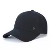 Nueva gorra de béisbol con forro polar para otoño e invierno para hombres de mediana edad y mayores, casual, elegante, cálida, con visera rígida y diseño engrosado