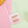 Use um sorriso corado, olho de gato de felino, livro vermelho com adesivo de nail art simples e delicado, tamanho do produto acabado, atacado