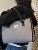 Bolsa Xadrez Casual de Grande Capacidade 2025 Nova Bolsa Tote para Estudante e Comutador Bolsa Transversal Casual com Textura Contrastante