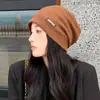 Touca Slouchy Estilo Novo 2025 para Mulheres, Chapéu Pós-Parto para Primavera e Outono, Turbante de Lã Tricotado Versátil para Afinar o Rosto, Chapéu para Frio