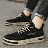 Zapatos de Protección Laboral para Hombre 2026 Primavera Nuevo Estilo Resistentes al Desgaste Zapatos de Trabajo Tenis Versátiles de Moda Zapatos de Trabajo Transpirables para Hombre