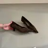 Tres Alturas~Nuevos Tacones Altos Retro de Gamuza Puntiagudos con Corte en V para Mujer, Zapatos de Salón Versátiles para el Trabajo, Estilizados, de Boca Baja, con Temperamento