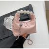 Bolsas de Mão Pequenas Estilo Chinês Tendência para Mulheres Deste Ano, Novas Bolsas Transversais de Nicho Design 2026, Bolsas para o Dia a Dia
