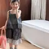 Conjunto de estilo coreano para niñas, ropa infantil, nuevo estilo verano 2026, elegante top tipo camisola de encaje floral conjunto de dos piezas