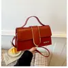 Bolsa pequena versátil de moda transfronteiriça para mulheres, novo estilo, de alta qualidade, elegante, adequada para o trabalho, bolsa quadrada pequena, bolsa de ombro, bolsa transversal, moderna