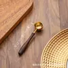 Cuchara medidora para granos de café de madera de nogal con mango largo, cuchara medidora para café molido de acero inoxidable 304, cuchara medidora especial de gramos para granos de café