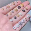 Fuerte Retención de Color Chapado en Oro de 14K Incrustaciones de Circonita Soporte de Copo de Nieve Flor de Cuatro Hojas Porta Cuentas de Flor de Ciruelo Accesorios para Joyería de Cuentas DIY