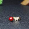 Transmisión en vivo con anillo de rosa con incrustaciones de oro púrpura de cinabrio de alto contenido, anillo de lujo ligero para mujer, anillo de piedra preciosa
