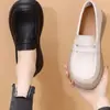Mocasines sin cordones de suela blanda, Zapatos de mujer bajos y cómodos, Nuevos zapatos versátiles de cuero Primavera 2026, Zapatos para mamá