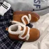Botas de Nieve de Moda Versátiles Casuales de Suela Gruesa para Mujer 2026 Invierno Nuevo Llegada con Velcro de Terciopelo Espeso Zapatos de Algodón con Piel