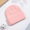 Gorro de lana tejido cálido para otoño e invierno, unisex, estilo europeo y americano, versátil, color liso, acrílico, comercio exterior, gorro para el frío, venta al por mayor en Amazon