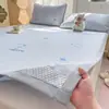 Novo Tipo Classe A Seda de Gelo Látex Mat de Resfriamento Conjunto de Três Peças, Verão Látex Macio Mat de Resfriamento Colchão, Lençol de Cama Mat de Seda de Gelo Lavável
