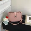 Bolso Cruzado de Hombro Tipo Cubo con Patrón de Lichi, Estilo Coreano Nuevo de Nicho Transfronterizo para Mujer, Bolso Cruzado Versátil de Lujo de Alta Gama para el Trabajo