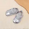 Zapatos de Malla para Niños 2026 Verano Punta Cerrada Sandalias de Malla Transpirables para Niños Velcro Separación de Puntera Zapatos de Pezuña de Cerdo