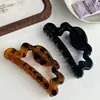 Pinza de pelo de plástico simple con forma de nube para mujer, modelo nuevo de alta gama 2026, accesorio para el pelo tipo pinza de tiburón para la parte trasera de la cabeza