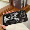Funda Punk Ángel Negro para Teléfono Apple 15/14promax Personalizada iPhone13 Borde Recto Funda Suave 11/12