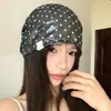 Gorro de Lunares Brillantes Láser Primavera/Verano Delgado Transpirable Elegante Moda Urbana Versátil Cubrecabezas Sombrero de Moda Holgado para Mujer
