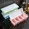 Caja de condimentos de 4 rejillas, multifuncional, de plástico, con sal, glutamato monosódico, para cocina, con cuchara y tapa, venta al por mayor