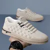 Zapatos de Lona Blancos para Hombre Verano Zapatos de Skate para Hombre Zapatos Retro de Moda Transpirables Zapatos Deportivos Casuales Zapatos para Hombre En Stock Venta al por Mayor