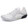 Zapatos de fitness para interior para sentadillas y peso muerto para hombres y mujeres, zapatos suaves para yoga y stream-tracing, zapatos minimalistas antideslizantes y resistentes a cortes, mismo estilo para parejas, negro