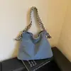 Bolso de mano de terciopelo de nicho, bolso de hombro de gran capacidad para mujer, bolso tote casual 2026, elegante y práctico para ir al trabajo