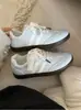 Zapatillas de Entrenamiento Alemanas de Lunares para Niñas Modelo Nuevo 2026 para Niñas Mayores, Zapatillas Blancas Versátiles Transpirables para Estudiantes, Zapatos Blancos de Moda