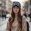 Gorro jacquard estampado de estrella de cinco puntas, versátil, simple, elegante, gorro de punto moderno, gorro de lana cortavientos y cálido al por mayor