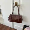 Bolsa Boston de Nicho Coreana Couro de Camada Superior Moda para o Dia a Dia Ombro Único Bolsa Almofada Retrô Minimalista Cor Sólida Bolsa de Mão