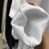Nova Camiseta Branca de Manga Longa Estilo Coreano para Mulheres, Coleção Primavera e Outono 2026, Estilo Trendy Ins, Cor Sólida, Caimento Solto, Camiseta Básica Versátil, Top Feminino