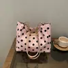 2026 Verão Nova Bolsa de Bolinhas Versão Coreana Bolsa Tote de Grande Capacidade para o Trabalho Doce Cool Simples de Alto Valor Bolsa de Ombro