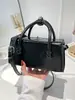 Bolso de Mano de Diseño de Nicho Súper Popular para Mujer, Nuevo Estilo Verano 2026, Bolso Tote Cuadrado Pequeño de Hombro de Alta Gama para Viajes Diarios
