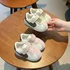 Zapatos Nuevos para Niños al por Mayor Zapatos Ligeros de Lona Zapatos Casuales para Niñas Zapatos Forrest Gump Velcro para Niños Zapatos Antideslizantes para Niños Pequeños