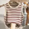 Camiseta sin mangas de seda de hielo para mujer Ropa de verano Capa base Ropa interior Ropa exterior 2024 Nuevo estilo Negro Corto Rayado Top de punto