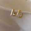 Brincos da Moda Estilo Coreano Mais Vendidos Novo Modelo Brincos Femininos Simples e Elegantes Versáteis Tiktok Mesmo Estilo Tarraxas Atacado