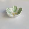 Plato de salsa de cerámica irregular para amasar a mano, plato de vinagre de flores pequeñas, plato pequeño, plato de especias