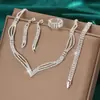Pendientes Largos con Borlas de Moda Europea y Americana Incrustados de Diamantes Collar Elegante de Lujo Transfronterizo Set de Cuatro Piezas de Lujo de Gama Alta