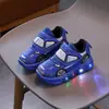 Zapatos con luces intermitentes para niños de 1 a 6 años 3 niños zapatos de patinador zapatos con luz de inducción zapatos casuales para niños pequeños zapatilla de suela blanda