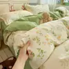 Juego de ropa de cama de cuatro piezas ultra suave, seguro para bebés Clase A, nuevo modelo 2026, adecuado para estudiantes que duermen desnudos en dormitorios, juego de tres-cuatro piezas con sábana y funda de edredón
