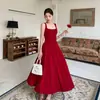 Vestido Quadrado com Alças Finas Estilo Francês para Mulheres, Estilo Puro Desejo de Verão, Vestido Branco Pequeno Primeiro Amor, Vestido Branco Curto com Saia Evasê que Marca a Cintura