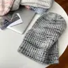 Jiuyue pick siete ~ suave suave transfronterizo nicho con lana degradado vuelta arriba gorro de lana tejido gorro frío simple invierno