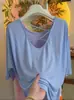Camiseta cover-up de manga corta transpirable para el verano con protección solar para mujer, versátil con diseño de espalda hueca, corte holgado, efecto adelgazante y protección solar