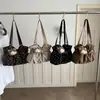 Bolso de Hombro Tote Bolso de Mano Grande de Gran Capacidad Versátil Simple Suave con Estampado de Puntos Ola Suave Moda Nueva 2026