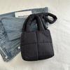 2024 Nova Bolsa de Algodão Feminina Simples e Macia Quadrada Bolsa Crossbody Bolsa de Mão Elegante Bolsa Quadrada Pequena Bolsa Elegante