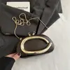 2025 Nuevo Bolso de Noche de Mano Redondo de Caja Mini Bolso Pequeño Herrajes Asa de Metal Retro Cadena Bandolera