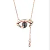 Collar de proyección Moda de网红 100 idiomas Te amo Colgante femenino Cadena para la clavícula Un ciervo tiene tu regalo para novia