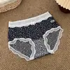 Nuevas bragas sexys de encaje con estampado de leopardo estilo francés para mujer, puro deseo caladas con fuelle de algodón amigable con la piel, bragas de comercio exterior para mujer