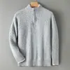Nueva colección de otoño e invierno: suéter de lana pura para hombre con cuello semialto, cremallera, tejido de doble hebra, engrosado, patrón trenzado, mangas largas y diseño de jersey
